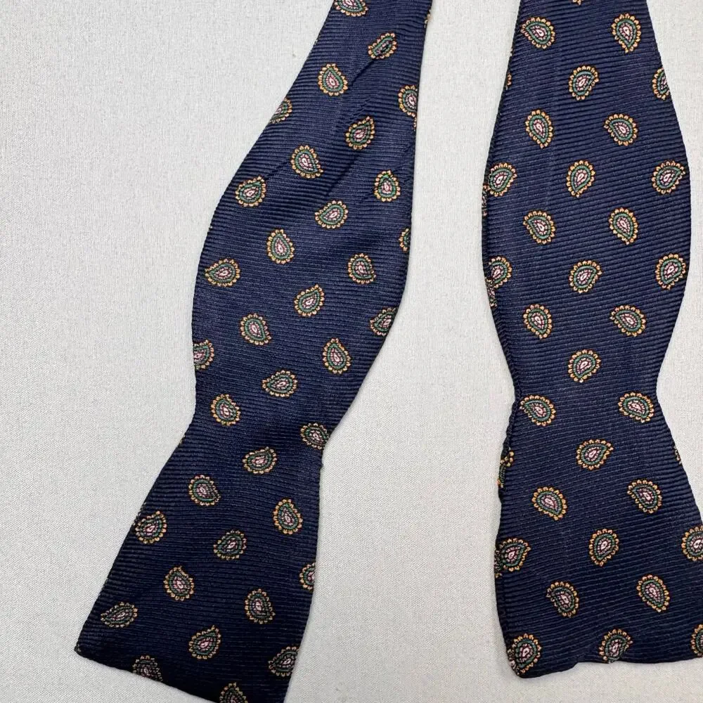 FR Men’s Paisley Bow Tie Navy Gold Adjustable Preppy Classic Timeless EUC